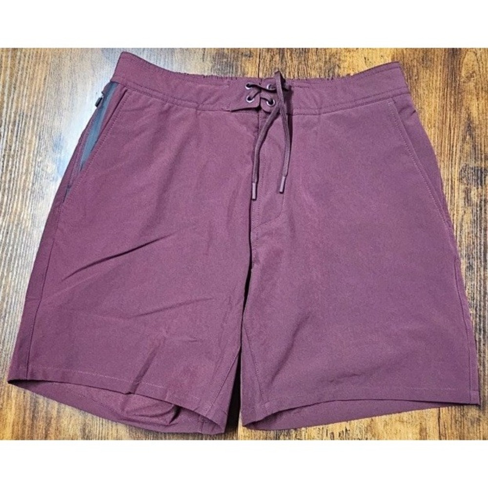 Ten Thousand Foundation Short 7" lined Men's Small Maroon NWT